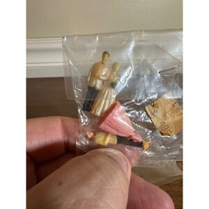 Vintage Miniature Plastic Wedding Figures Bride Groom Pink Bridesmaid 1" approx